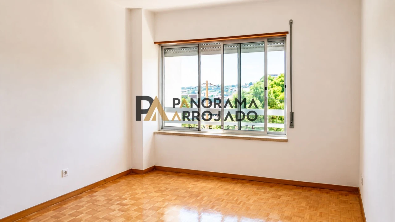 Apartamento T3 para Venda em Caparica e Trafaria Foto 18