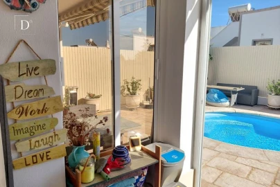 Moradia T3 para Venda em Albufeira e Olhos de Água