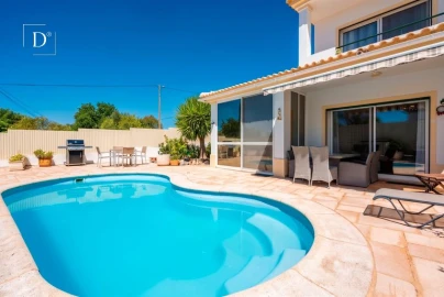 Moradia T3 para Venda em Albufeira e Olhos de Água