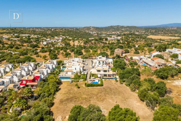 Moradia T3 para Venda em Albufeira e Olhos de Água Foto 30