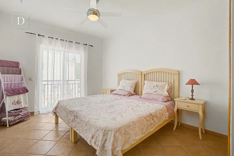Moradia T3 para Venda em Albufeira e Olhos de Água Foto 25