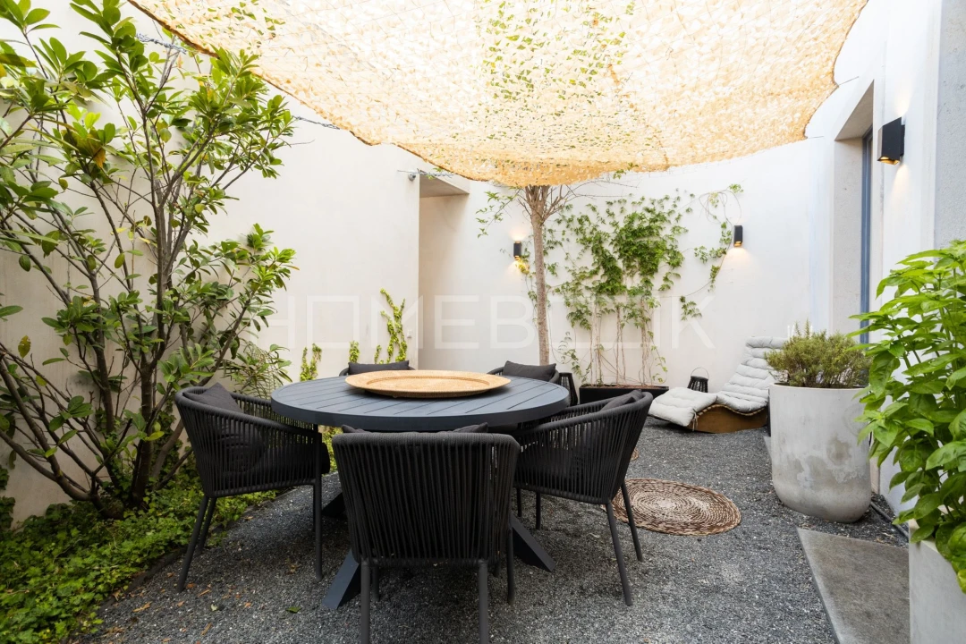 Apartamento T2 para Arrendamento em Santo António Foto 25