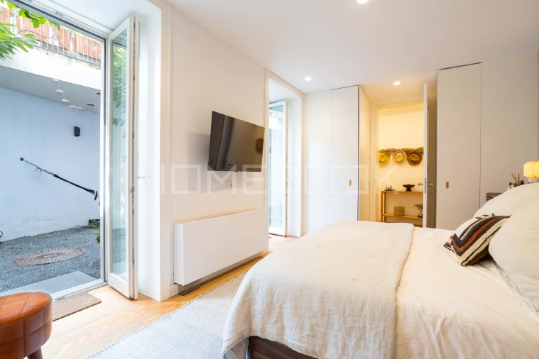 Apartamento T2 para Arrendamento em Santo António Foto 11