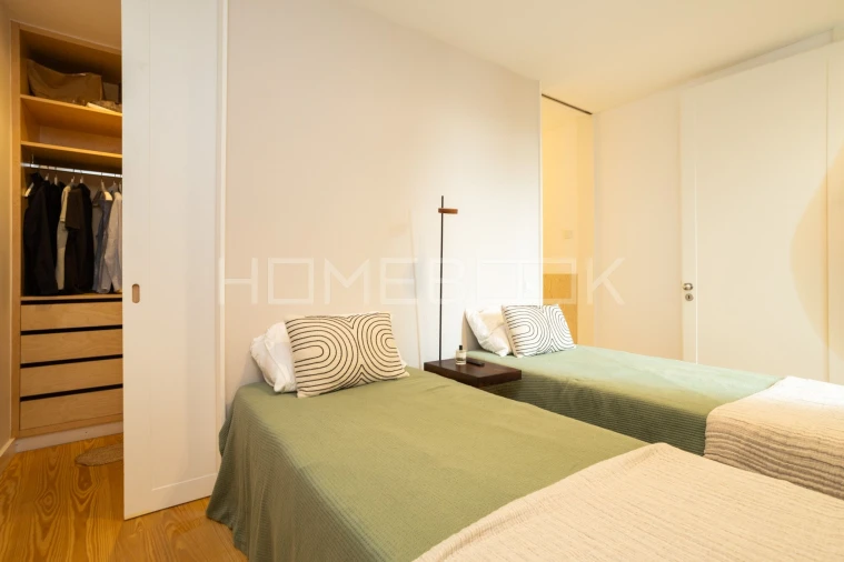 Apartamento T2 para Arrendamento em Santo António Foto 14