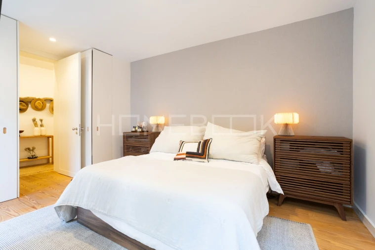 Apartamento T2 para Arrendamento em Santo António Foto 10