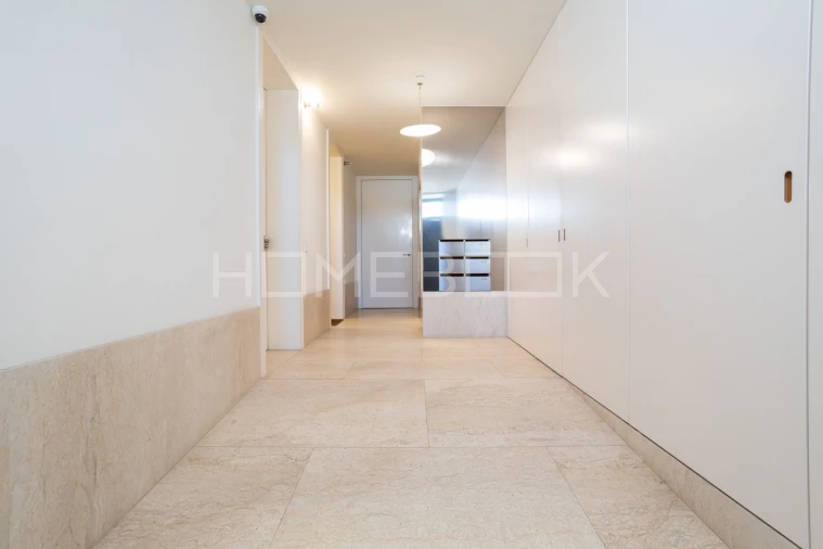 Apartamento T2 para Arrendamento em Santo António Foto 38