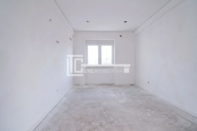 Apartamento T2 para Venda em Odivelas