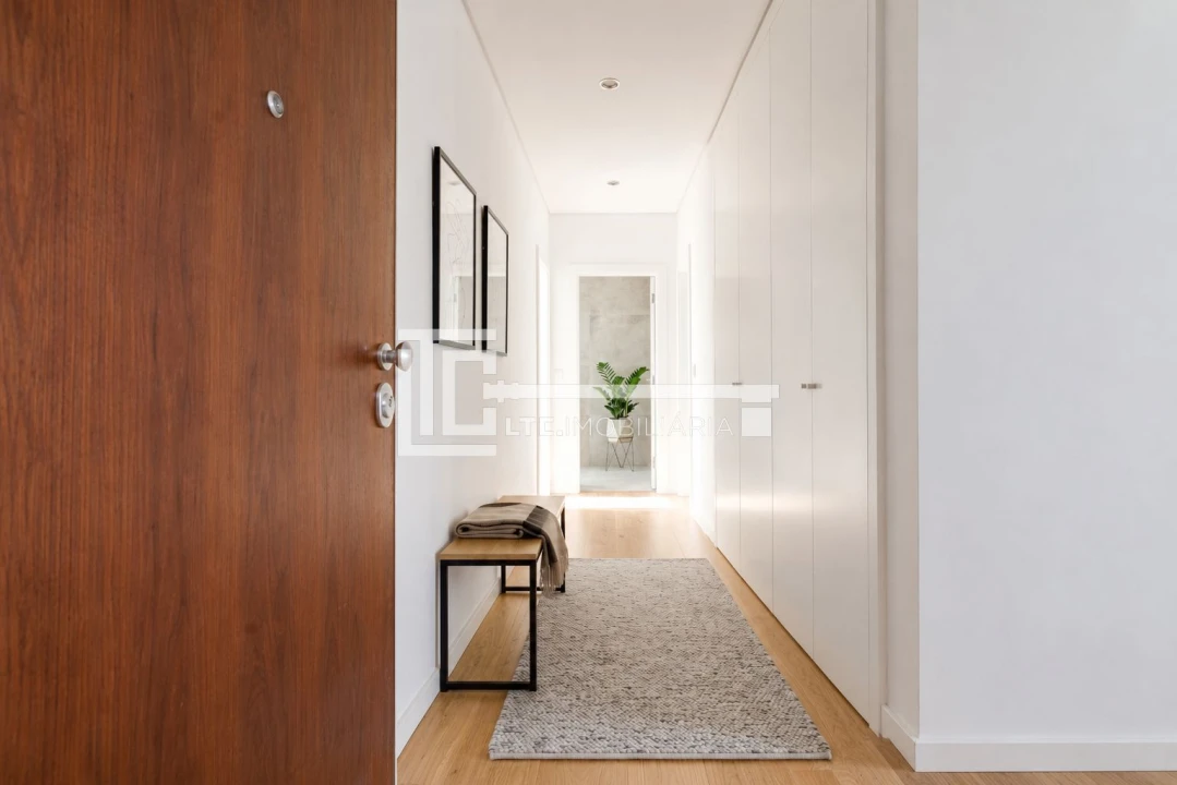 Apartamento T2 para Venda em Odivelas Foto 6