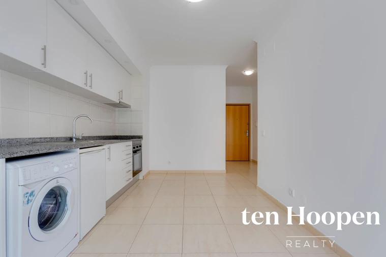 Apartamento T1 para Venda em Portimão Foto 5