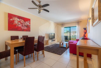Apartamento T2 para Venda em Albufeira e Olhos de Água