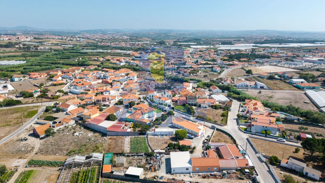 Moradia T4 para Venda em Silveira Foto 42