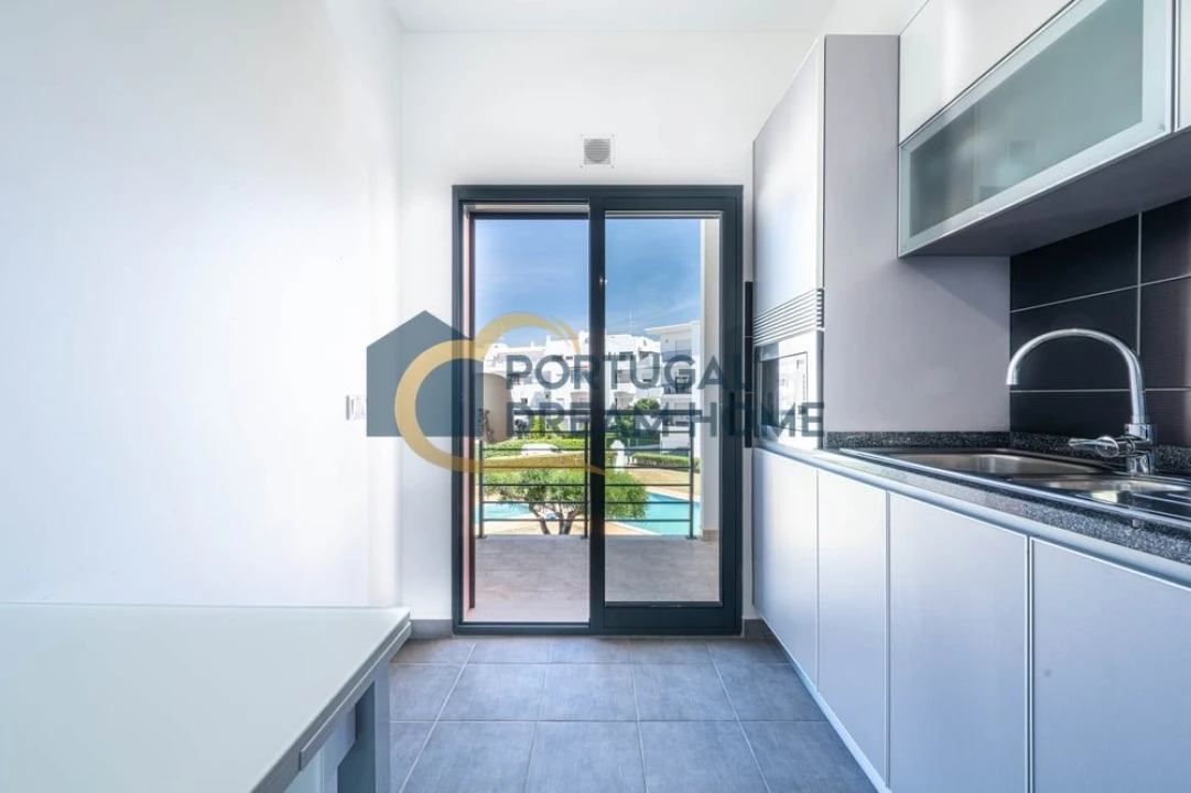 Apartamento T2 para Venda em Albufeira e Olhos de Água Foto 10
