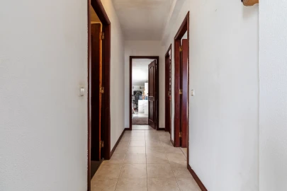 Moradia T3 para Venda em Agualva e Mira-Sintra