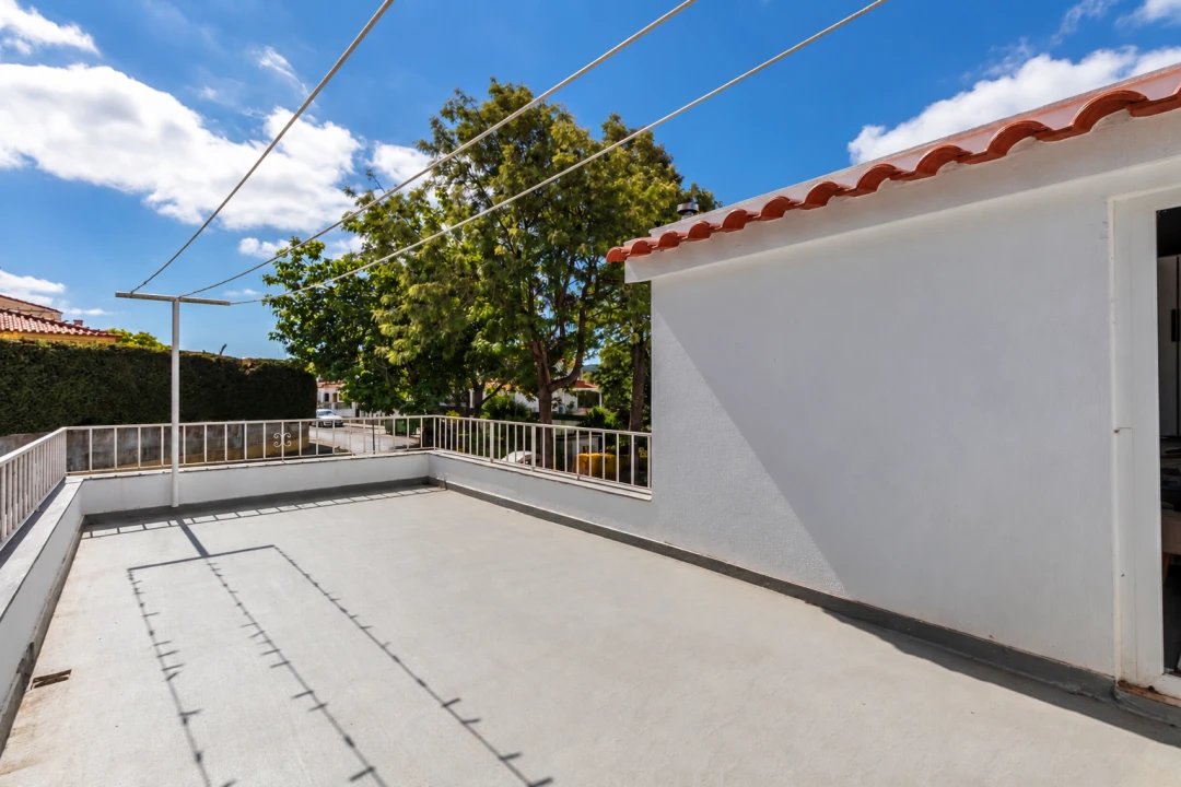 Moradia T3 para Venda em Agualva e Mira-Sintra Foto 32
