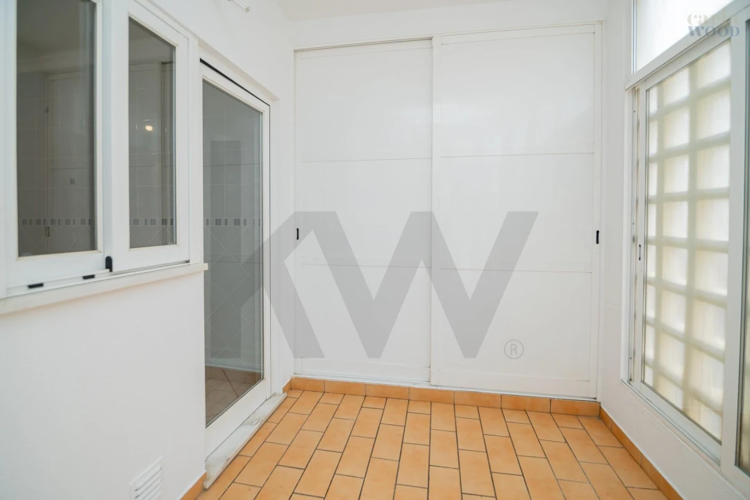 Apartamento T3 para Venda em Portimão Foto 12