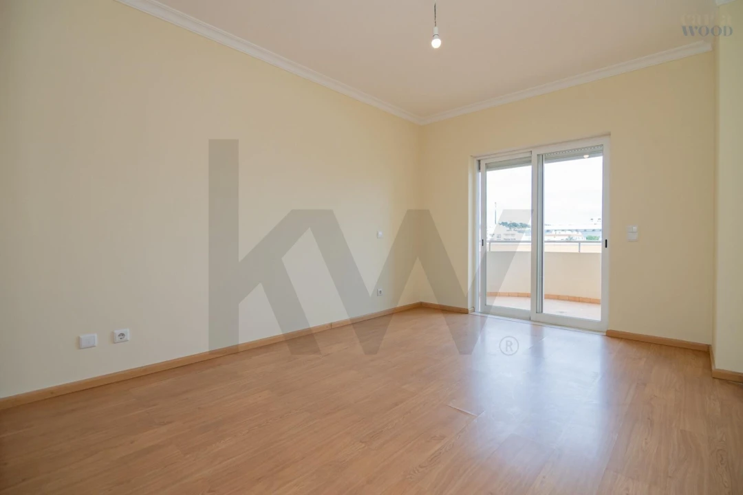 Apartamento T3 para Venda em Portimão Foto 30