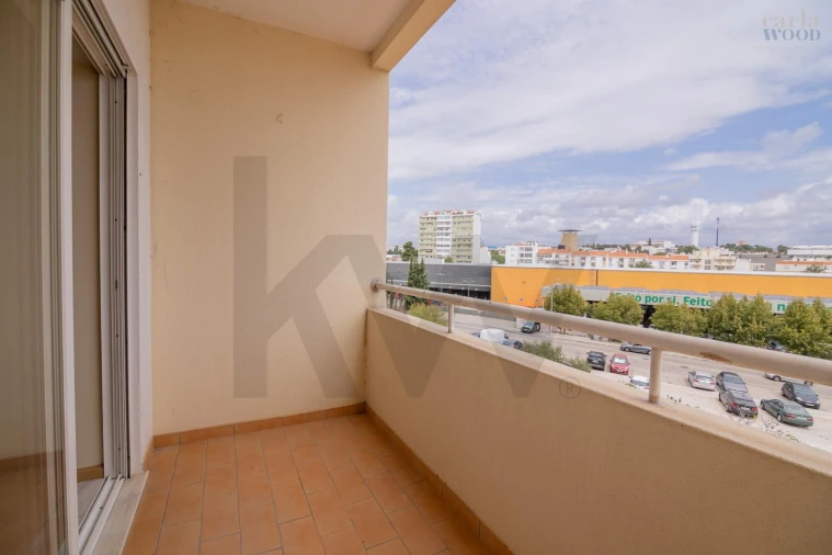 Apartamento T3 para Venda em Portimão Foto 22