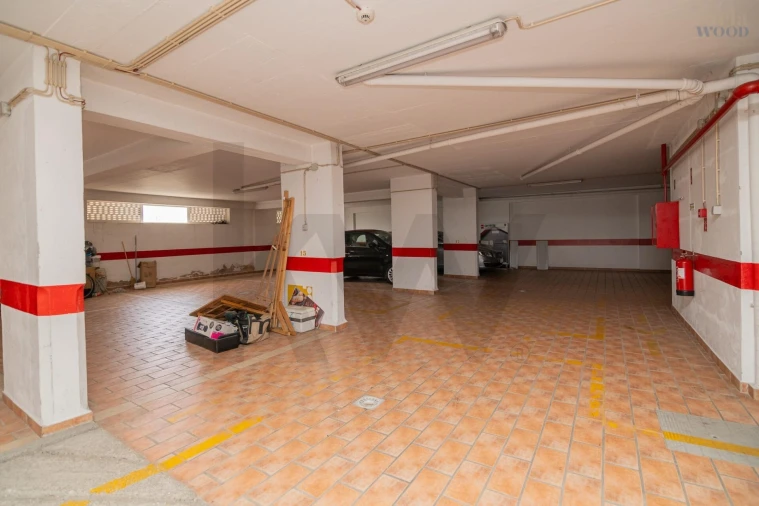 Apartamento T3 para Venda em Portimão Foto 38