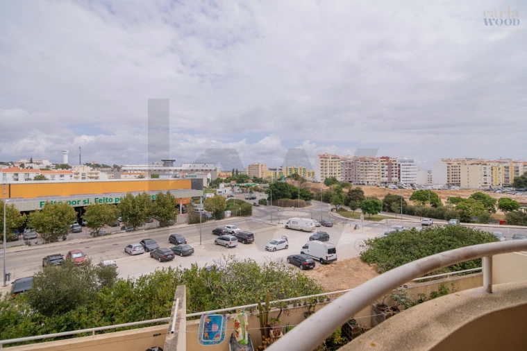 Apartamento T3 para Venda em Portimão Foto 37