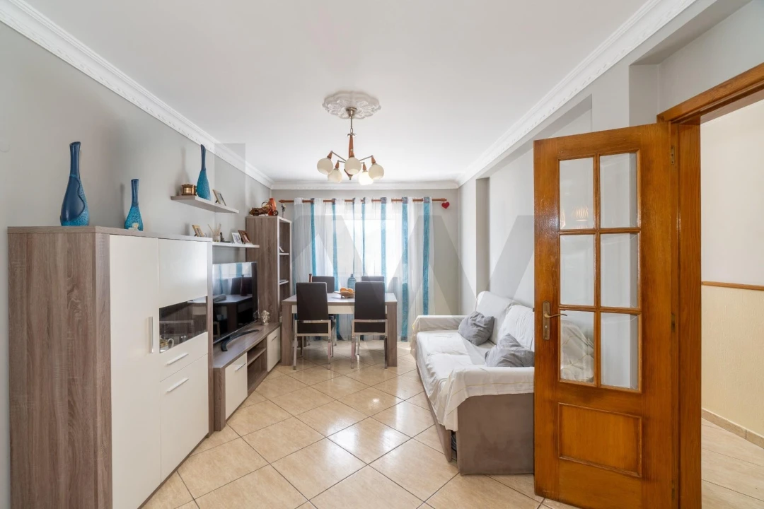 Moradia T4 para Venda em Vila Real de Santo Antonio Foto 1