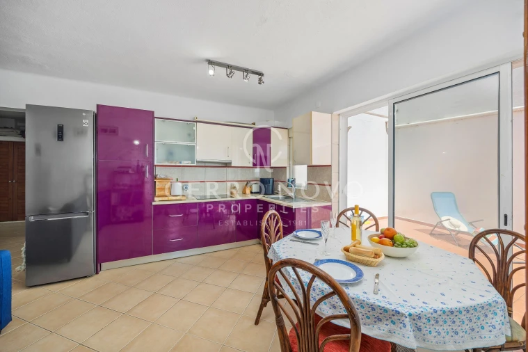 Apartamento T2 para Venda em Albufeira e Olhos de Água Foto 10