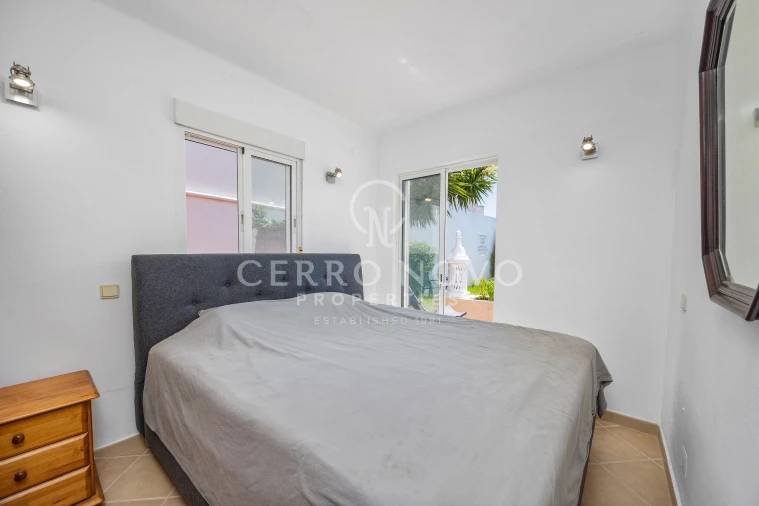 Apartamento T2 para Venda em Albufeira e Olhos de Água Foto 5