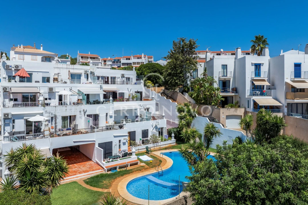 Apartamento T2 para Venda em Albufeira e Olhos de Água Foto 18