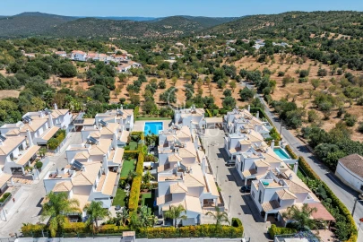 Moradia T3 para Venda em Albufeira e Olhos de Água