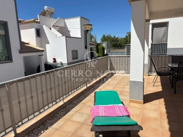 Moradia T3 para Venda em Albufeira e Olhos de Água