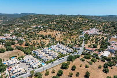 Moradia T3 para Venda em Albufeira e Olhos de Água