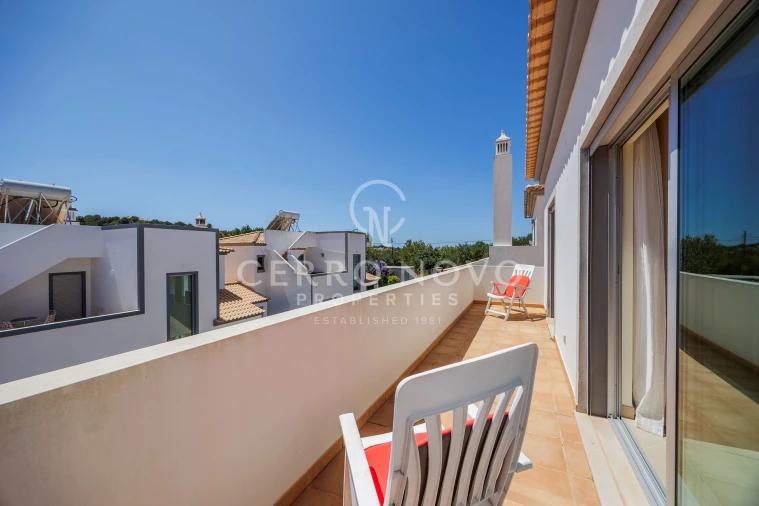Moradia T3 para Venda em Albufeira e Olhos de Água Foto 4