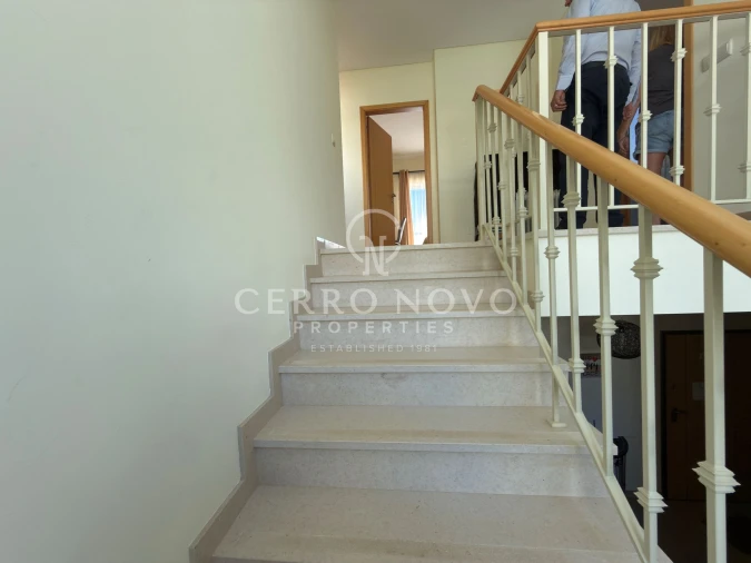 Moradia T3 para Venda em Albufeira e Olhos de Água Foto 19