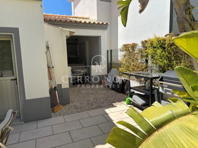 Moradia T3 para Venda em Albufeira e Olhos de Água Foto 17