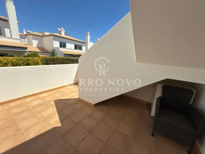 Moradia T3 para Venda em Albufeira e Olhos de Água Foto 27