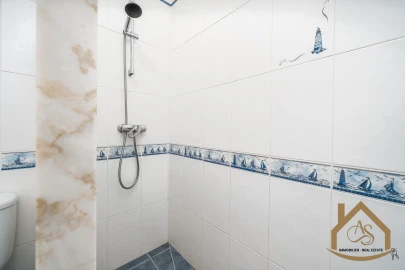 Moradia T4 para Venda em Luz