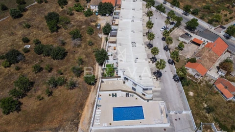 Moradia T3 para Venda em Ferreiras