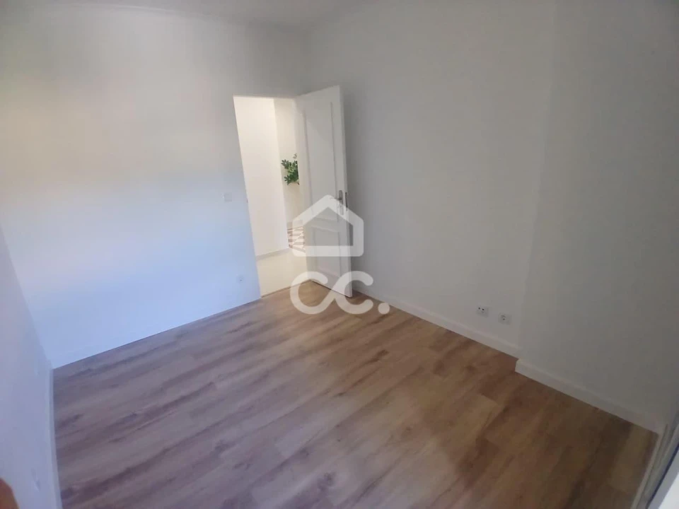 Apartamento T3 para Venda em Laranjeiro e Feijó Foto 26