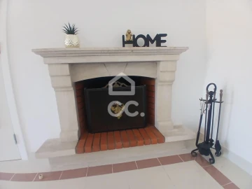 Apartamento T3 para Venda em Laranjeiro e Feijó