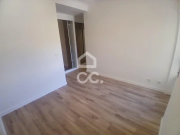 Apartamento T3 para Venda em Laranjeiro e Feijó