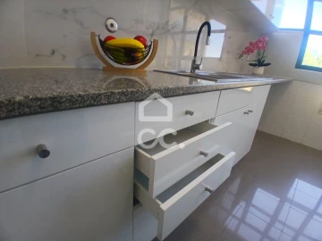 Apartamento T3 para Venda em Laranjeiro e Feijó