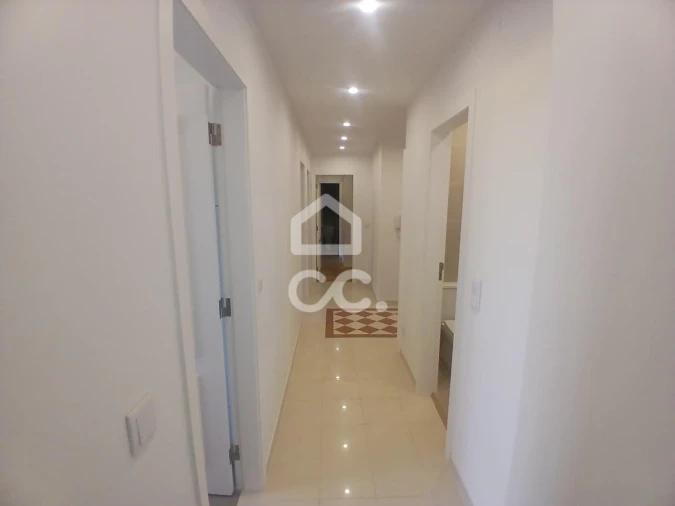Apartamento T3 para Venda em Laranjeiro e Feijó Foto 34