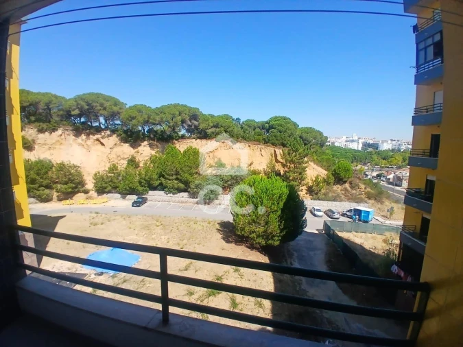 Apartamento T3 para Venda em Laranjeiro e Feijó Foto 22
