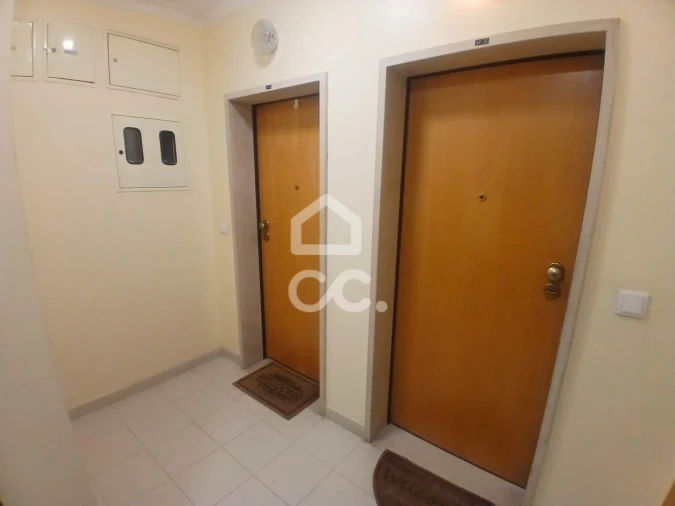 Apartamento T3 para Venda em Laranjeiro e Feijó Foto 36