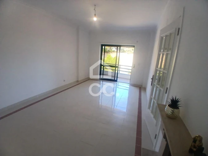 Apartamento T3 para Venda em Laranjeiro e Feijó Foto 17