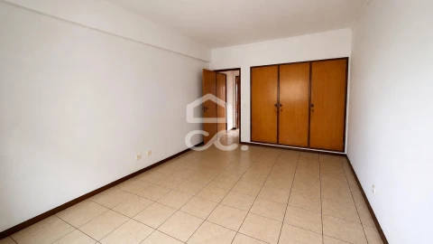 Apartamento T2 para Venda em Sesimbra (Castelo)