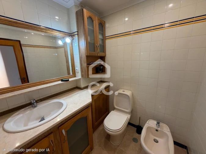 Apartamento T2 para Venda em Sesimbra (Castelo) Foto 19