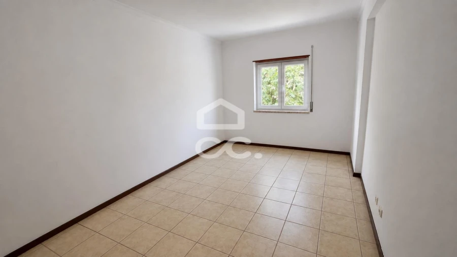 Apartamento T2 para Venda em Sesimbra (Castelo) Foto 11