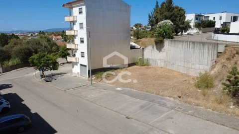 Terreno para Venda em Vila Nova da Barquinha