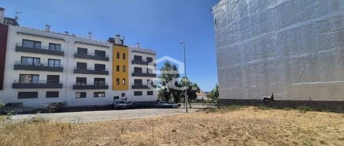 Terreno para Venda em Vila Nova da Barquinha Foto 3