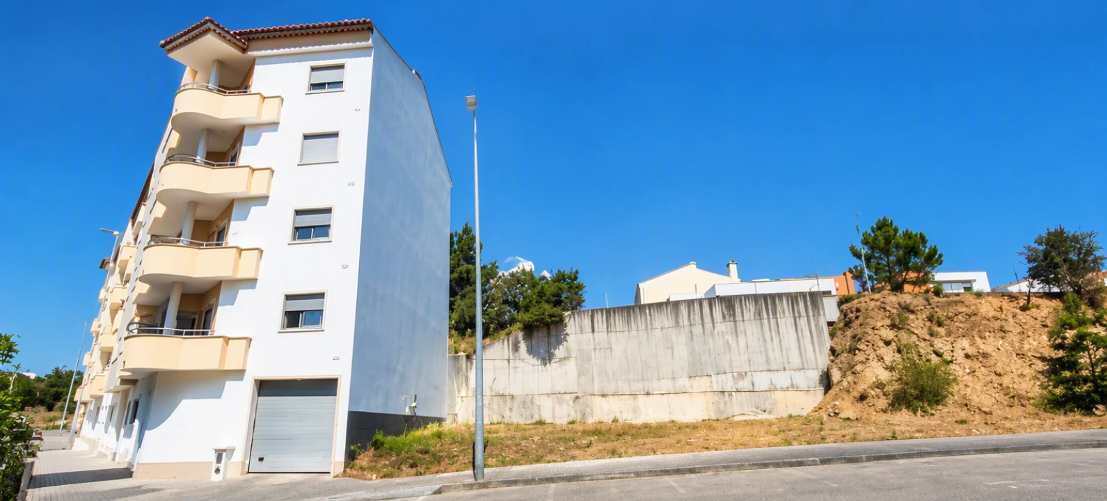 Terreno para Venda em Vila Nova da Barquinha Foto 4